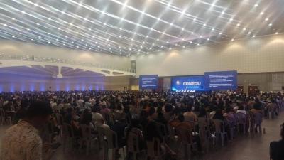 Professora de Laranjeiras do Sul participa do 10Âº CONEDU 2024 em Fortaleza