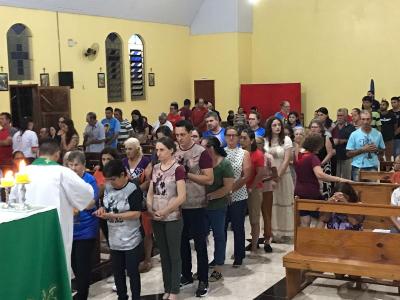 6Âº Dia das Missas com Novenas no Bairro SÃ£o Miguel de Laranjeiras do Sul foi Presidida pelo Padre SebastiÃ£o Gulart