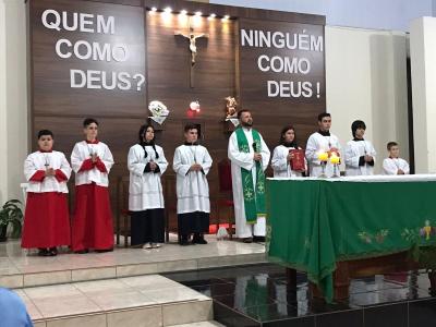 6Âº Dia das Missas com Novenas no Bairro SÃ£o Miguel de Laranjeiras do Sul foi Presidida pelo Padre SebastiÃ£o Gulart