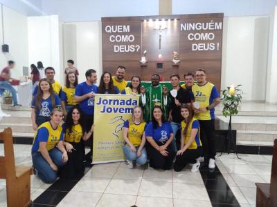 Encerramento das Missas com Novena em Louvor a SÃ£o Miguel reÃºne comunidade em Laranjeiras do Sul