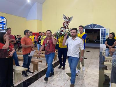 Encerramento das Missas com Novena em Louvor a SÃ£o Miguel reÃºne comunidade em Laranjeiras do Sul