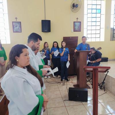 Festa em louvor a SÃ£o Miguel em Laranjeiras do Sul atraiu centenas de fiÃ©is
