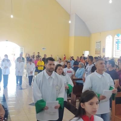 Festa em louvor a SÃ£o Miguel em Laranjeiras do Sul atraiu centenas de fiÃ©is