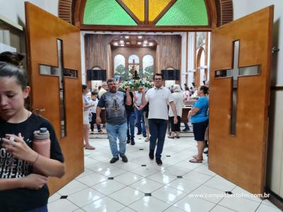 LS: CelebraÃ§Ã£o de peregrinaÃ§Ã£o da Imagem de Nossa Senhora Aparecida abriu a programaÃ§Ã£o religiosa da festa