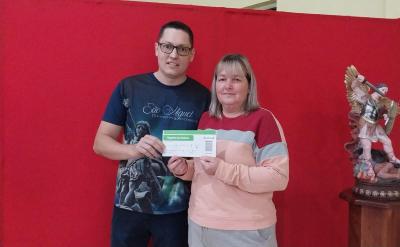 ComissÃ£o Organizadora da Festa da Comunidade SÃ£o Miguel de Laranjeiras do Sul realiza entrega de prÃªmios e prestaÃ§Ã£o de contas