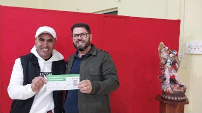 ComissÃ£o Organizadora da Festa da Comunidade SÃ£o Miguel de Laranjeiras do Sul realiza entrega de prÃªmios e prestaÃ§Ã£o de contas