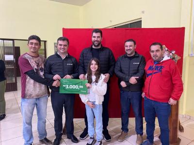 ComissÃ£o Organizadora da Festa da Comunidade SÃ£o Miguel de Laranjeiras do Sul realiza entrega de prÃªmios e prestaÃ§Ã£o de contas