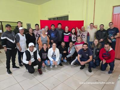 ComissÃ£o Organizadora da Festa da Comunidade SÃ£o Miguel de Laranjeiras do Sul realiza entrega de prÃªmios e prestaÃ§Ã£o de contas