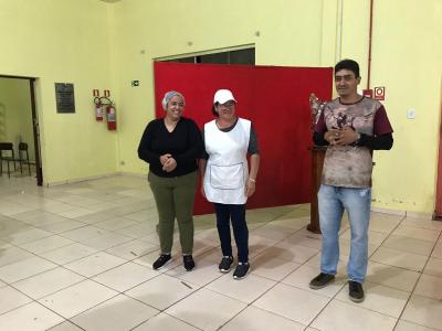 ComissÃ£o Organizadora da Festa da Comunidade SÃ£o Miguel de Laranjeiras do Sul realiza entrega de prÃªmios e prestaÃ§Ã£o de contas