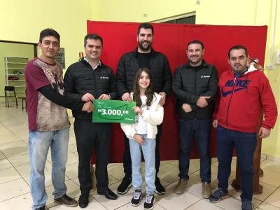 ComissÃ£o Organizadora da Festa da Comunidade SÃ£o Miguel de Laranjeiras do Sul realiza entrega de prÃªmios e prestaÃ§Ã£o de contas