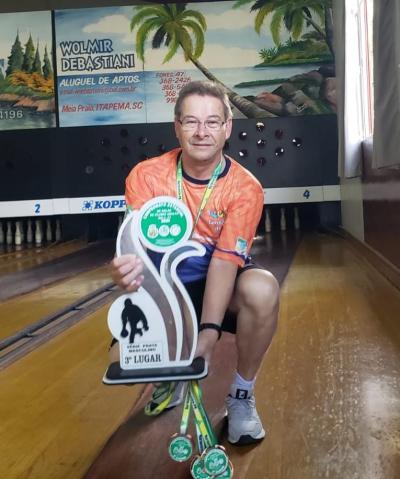BolÃ£o masculino do OperÃ¡rio Laranjeiras termina em 3Âº na fase final chave prata do estadual 
