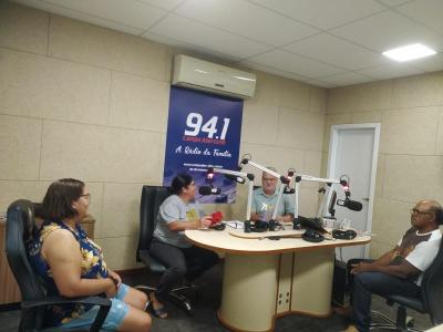 Equipe da Comunidade Frei GalvÃ£o do BancÃ¡rio visitou a Campo Aberto FM