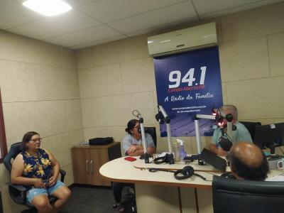 Equipe da Comunidade Frei GalvÃ£o do BancÃ¡rio visitou a Campo Aberto FM