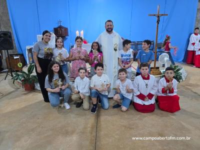 Caravana Evangelizar da Campo Aberto FM participou da Missa Solene de Frei GalvÃ£o