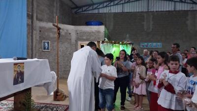 Caravana Evangelizar da Campo Aberto FM participou da Missa Solene de Frei GalvÃ£o