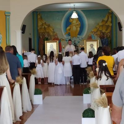 LS: Igreja Ucraniana realiza festa e consagraÃ§Ã£o do Crisma e 1Âª Eucaristia 
