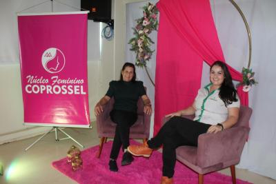Coprossel Realiza Encontro de ConscientizaÃ§Ã£o para a SaÃºde Feminina no Outubro Rosa