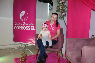 Coprossel Realiza Encontro de ConscientizaÃ§Ã£o para a SaÃºde Feminina no Outubro Rosa