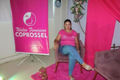 Coprossel Realiza Encontro de ConscientizaÃ§Ã£o para a SaÃºde Feminina no Outubro Rosa