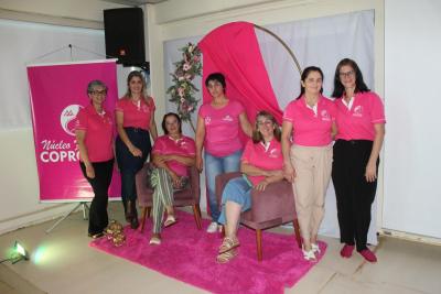 Coprossel Realiza Encontro de ConscientizaÃ§Ã£o para a SaÃºde Feminina no Outubro Rosa