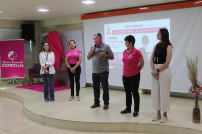 Coprossel Realiza Encontro de ConscientizaÃ§Ã£o para a SaÃºde Feminina no Outubro Rosa
