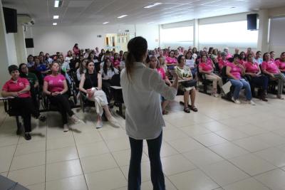 Coprossel Realiza Encontro de ConscientizaÃ§Ã£o para a SaÃºde Feminina no Outubro Rosa