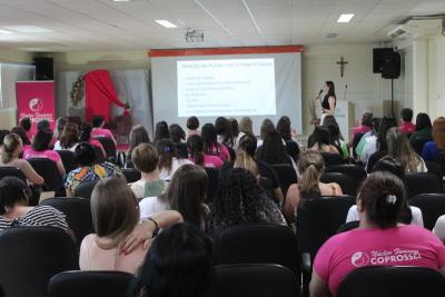 Coprossel Realiza Encontro de ConscientizaÃ§Ã£o para a SaÃºde Feminina no Outubro Rosa