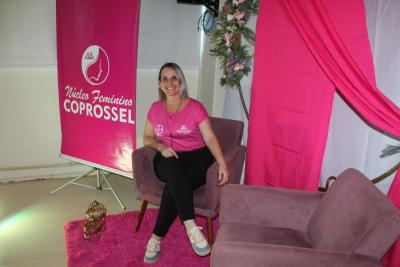 Coprossel Realiza Encontro de ConscientizaÃ§Ã£o para a SaÃºde Feminina no Outubro Rosa