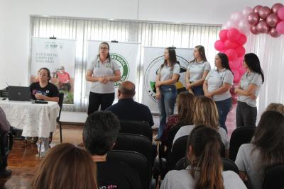 ReuniÃ£o da ComissÃ£o de Mulheres Rurais em Laranjeiras do Sul: LideranÃ§a e Fortalecimento da Mulher no Campo