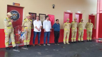 LS: Corpo de Bombeiros realiza cerimÃ´nia de entrega de caminhÃ£o Auto Bomba Tanque e Resgate 
