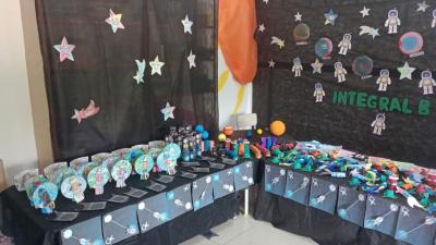 7Âª Feira de CiÃªncias do CMEI Nossa Senhora das GraÃ§as encanta com tema sobre o Universo