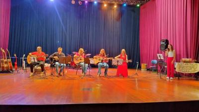 Recital DÃ³ RÃ© Miranda de Laranjeiras do Sul Encanta PÃºblico no Cine Teatro Iguassu