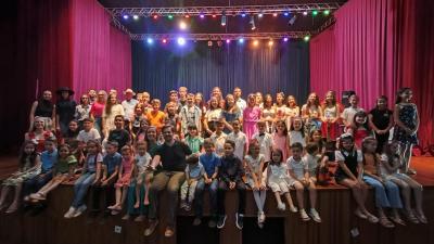 Recital DÃ³ RÃ© Miranda de Laranjeiras do Sul Encanta PÃºblico no Cine Teatro Iguassu