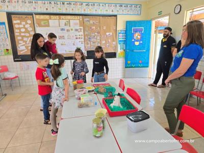 Escola Irma Inez Vailatti de Porto Barreiro realizou no Ãºltimo sÃ¡bado, Mostra PedagÃ³gica