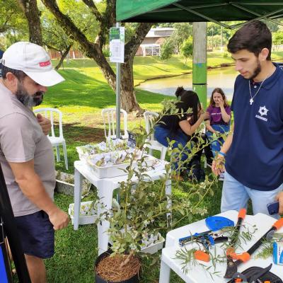LS: UFFS promove atividades para fortalecer a horticultura na regiÃ£o