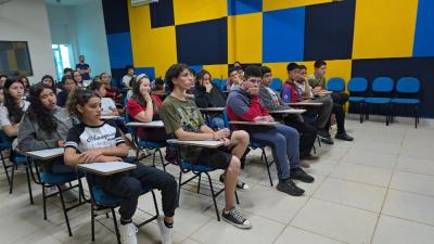 Centro da Juventude e RÃ¡dio Campo Aberto realizaram a Entrega Certificados aos Alunos do Projeto Jovens Comunicadores