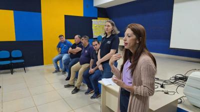 Centro da Juventude e RÃ¡dio Campo Aberto realizaram a Entrega Certificados aos Alunos do Projeto Jovens Comunicadores