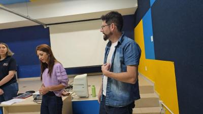 Centro da Juventude e RÃ¡dio Campo Aberto realizaram a Entrega Certificados aos Alunos do Projeto Jovens Comunicadores