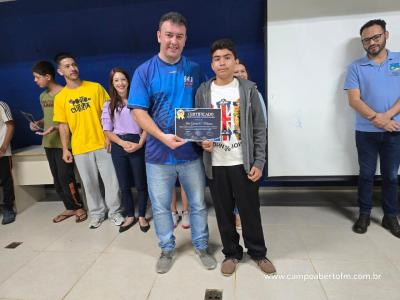 Centro da Juventude e RÃ¡dio Campo Aberto realizaram a Entrega Certificados aos Alunos do Projeto Jovens Comunicadores