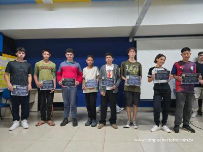 Centro da Juventude e RÃ¡dio Campo Aberto realizaram a Entrega Certificados aos Alunos do Projeto Jovens Comunicadores