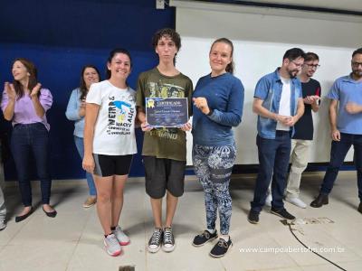 Centro da Juventude e RÃ¡dio Campo Aberto realizaram a Entrega Certificados aos Alunos do Projeto Jovens Comunicadores