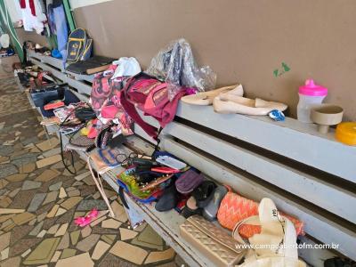 Escola Municipal TeotÃ´nio Vilela realiza bazar com grande movimentaÃ§Ã£o