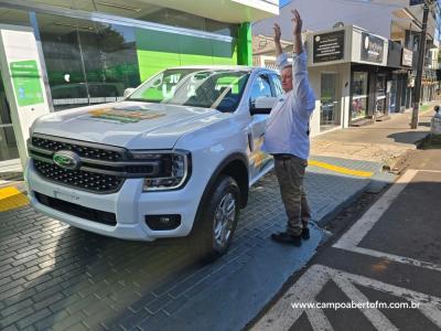 Sicredi Grandes Lagos encerra campanha â€˜Sorte Premiada 2024â€™ com entrega de camionete e Volkswagem Taos