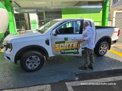 Sicredi Grandes Lagos encerra campanha â€˜Sorte Premiada 2024â€™ com entrega de camionete e Volkswagem Taos