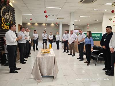 Sicredi Grandes Lagos encerra campanha â€˜Sorte Premiada 2024â€™ com entrega de camionete e Volkswagem Taos