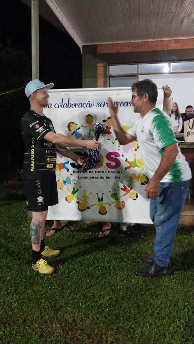 Realizada em Laranjeiras do Sul a 1Âª Copa Fase de Futebol de Saia 