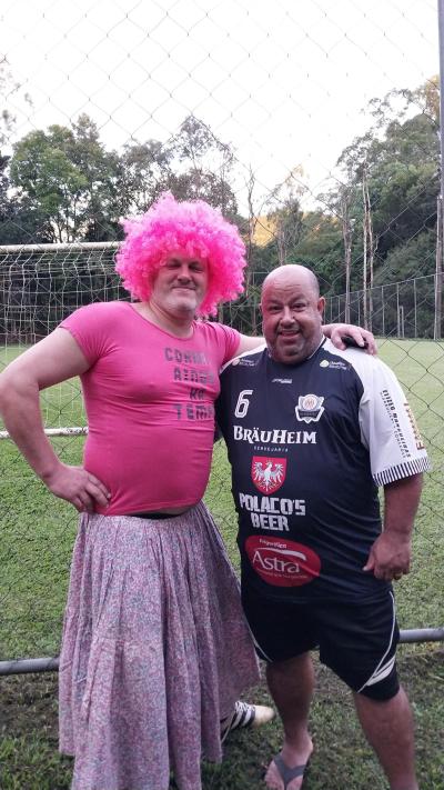 Realizada em Laranjeiras do Sul a 1Âª Copa Fase de Futebol de Saia 