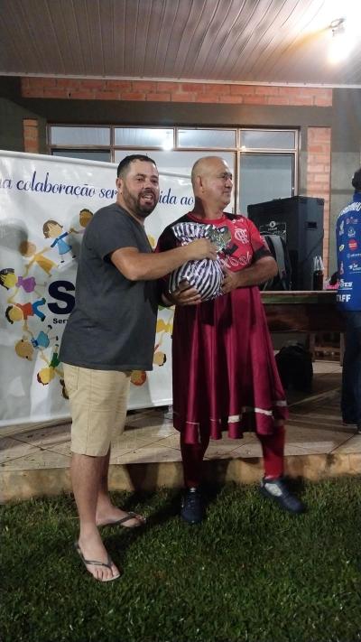 Realizada em Laranjeiras do Sul a 1Âª Copa Fase de Futebol de Saia 