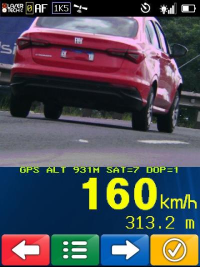 Em um Ãºnico ponto da BR-277 em Curitiba, PRF flagra, em 4 horas, 132 veÃ­culos em excesso de velocidade