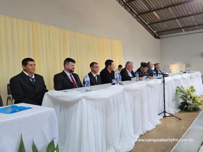 Vanderlei Wolff toma posse para 2Âº mandato como prefeito de Porto Barreiro